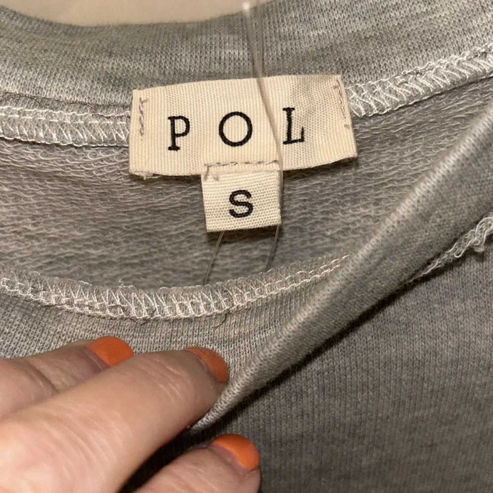 POL Heather Gray Casual Sweatshirt with 🇺🇸 American flag - Picture 2 of 6